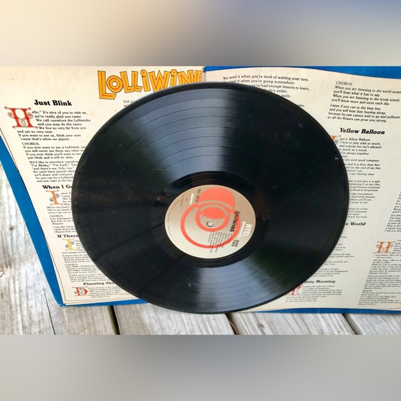 VINTAGE Childrens Vinyl Record Lolliwinks Music Song Chipmunk Sounding Voices - Picture 4 of 8